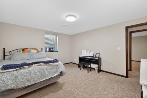912 35th Avenue W West Fargo ND 58078