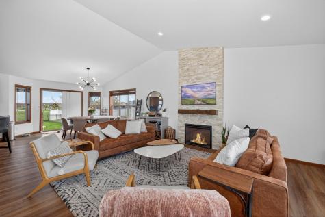 912 35th Avenue W West Fargo ND 58078