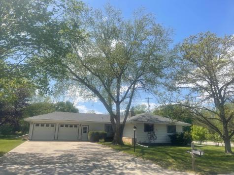 775 2nd Street E Tracy MN 56175