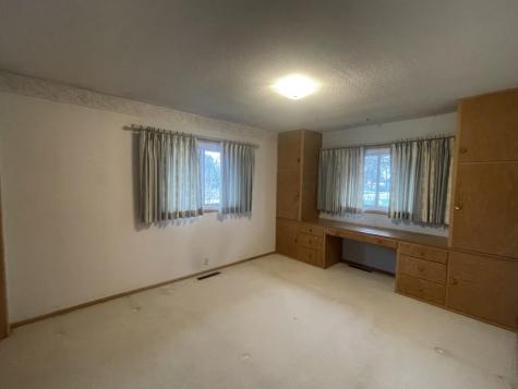 775 2nd Street E Tracy MN 56175