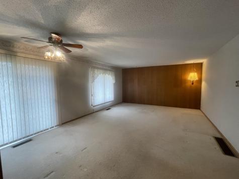 775 2nd Street E Tracy MN 56175