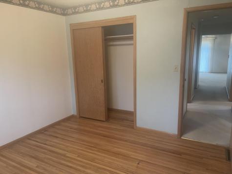 775 2nd Street E Tracy MN 56175