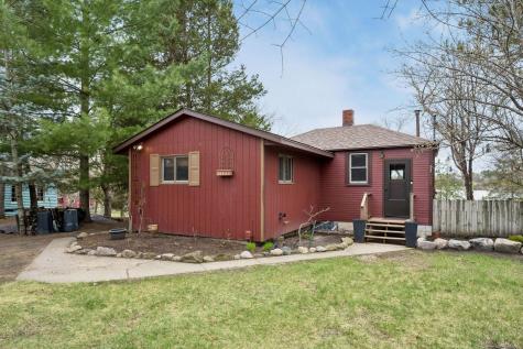 4692 115th Avenue Clear Lake MN 55319
