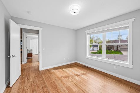 4798 Red Pine Court Eagan MN 55123
