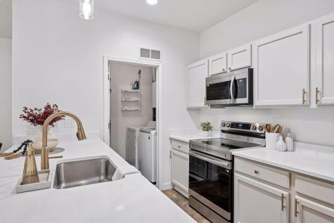 9004 Sawgrass Glen Maple Grove MN 55311
