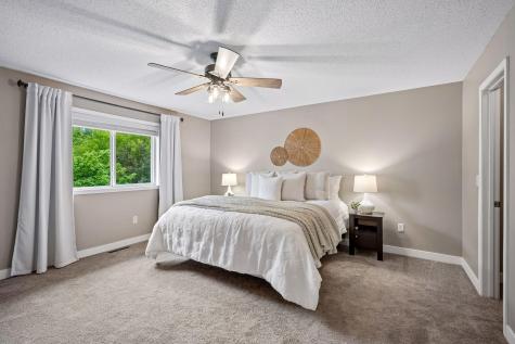 9004 Sawgrass Glen Maple Grove MN 55311