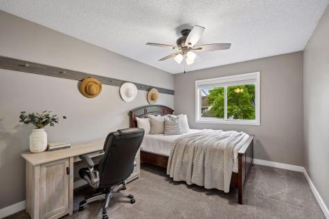 9004 Sawgrass Glen Maple Grove MN 55311