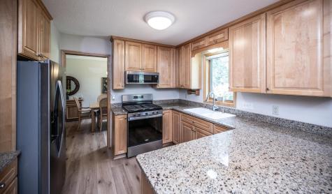 868 Basswood Lane Eagan MN 55123