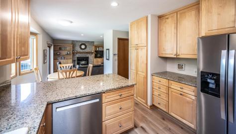 868 Basswood Lane Eagan MN 55123