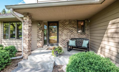 868 Basswood Lane Eagan MN 55123