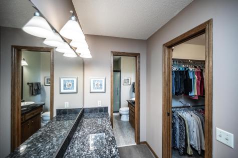 868 Basswood Lane Eagan MN 55123