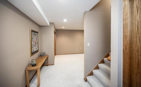 868 Basswood Lane Eagan MN 55123