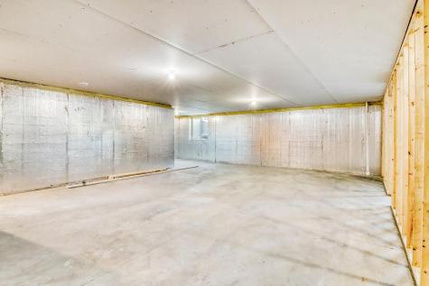 3521 Grandwood Drive N Fargo ND 58102