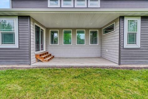 3521 Grandwood Drive N Fargo ND 58102