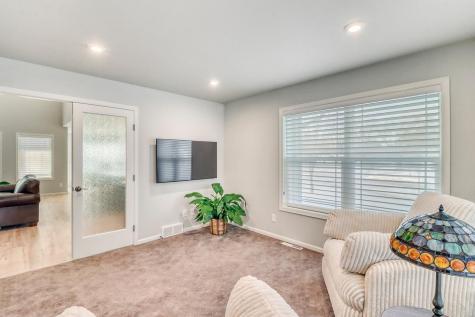 3521 Grandwood Drive N Fargo ND 58102
