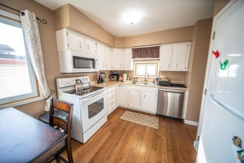 907 40th Street NW Rochester MN 55901
