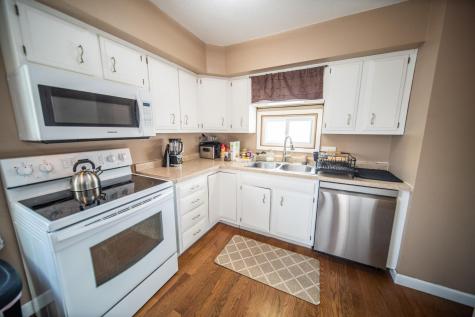 907 40th Street NW Rochester MN 55901