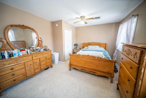 907 40th Street NW Rochester MN 55901