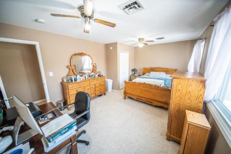907 40th Street NW Rochester MN 55901