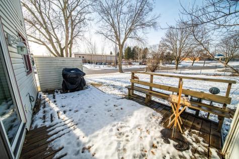 907 40th Street NW Rochester MN 55901