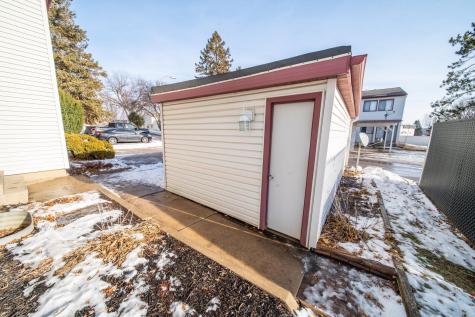 907 40th Street NW Rochester MN 55901