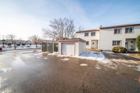 907 40th Street NW Rochester MN 55901