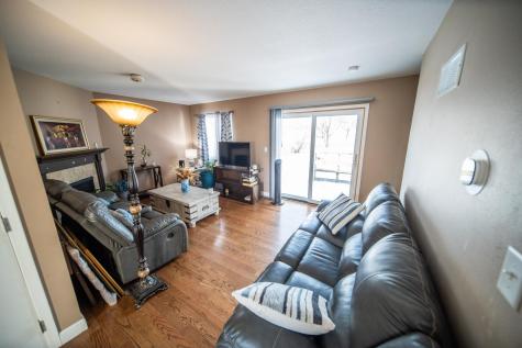 907 40th Street NW Rochester MN 55901