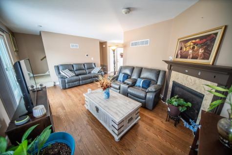 907 40th Street NW Rochester MN 55901