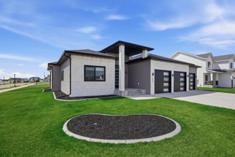 100 Annies Way Mapleton ND 58059