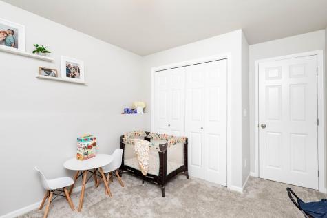 8040 Goldfinch Drive Horace ND 58047