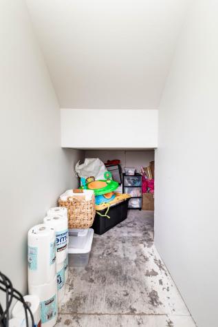 8040 Goldfinch Drive Horace ND 58047