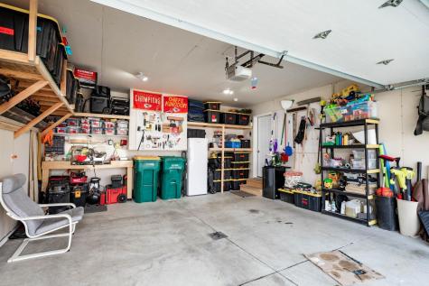 8040 Goldfinch Drive Horace ND 58047