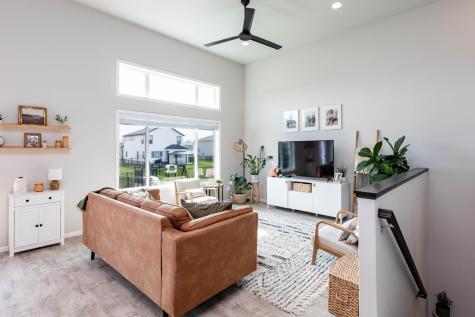 8040 Goldfinch Drive Horace ND 58047