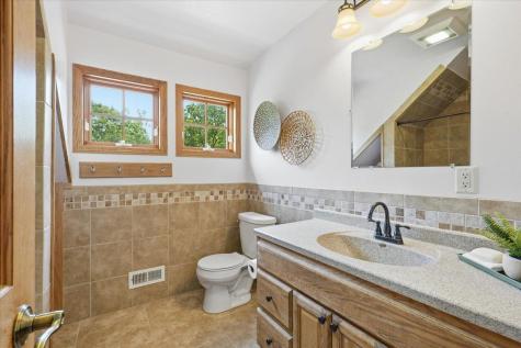 357 6th Street N Bayport MN 55003