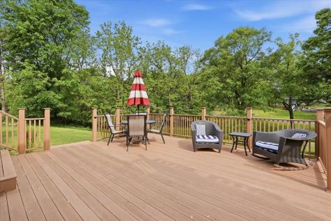 357 6th Street N Bayport MN 55003