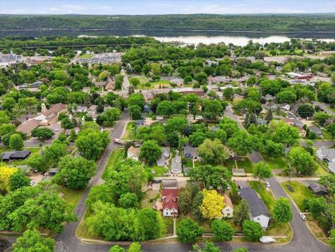 357 6th Street N Bayport MN 55003