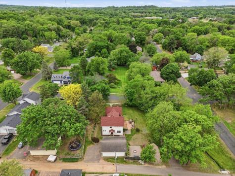 357 6th Street N Bayport MN 55003