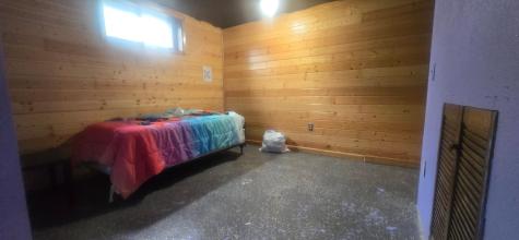 613 E Walnut Avenue Olivia MN 56277