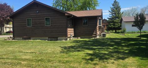 613 E Walnut Avenue Olivia MN 56277