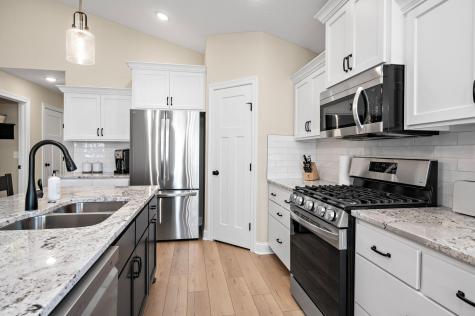 10073 177th Ave NW Elk River MN 55330