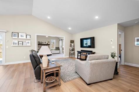 10073 177th Ave NW Elk River MN 55330