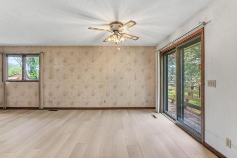 7738 Emerson Avenue N Brooklyn Park MN 55444