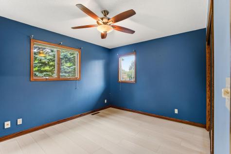7738 Emerson Avenue N Brooklyn Park MN 55444