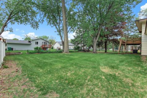 7738 Emerson Avenue N Brooklyn Park MN 55444