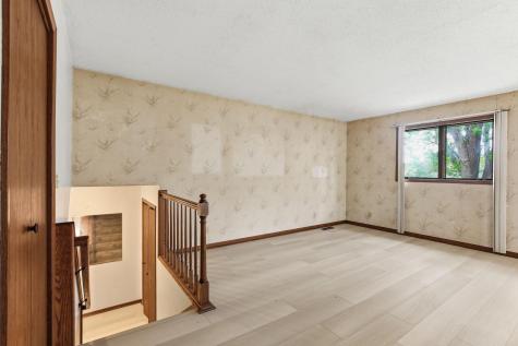 7738 Emerson Avenue N Brooklyn Park MN 55444