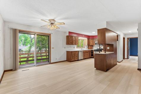 7738 Emerson Avenue N Brooklyn Park MN 55444