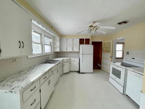 528 10th Street S Virginia MN 55792