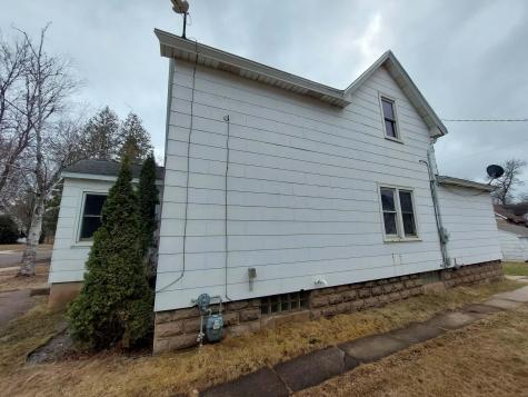 528 10th Street S Virginia MN 55792