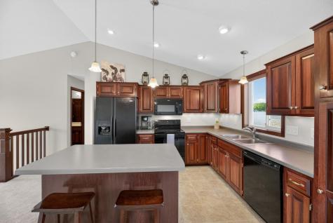 306 Kennedy Avenue NW New Prague MN 56071