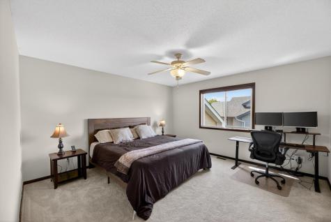 306 Kennedy Avenue NW New Prague MN 56071